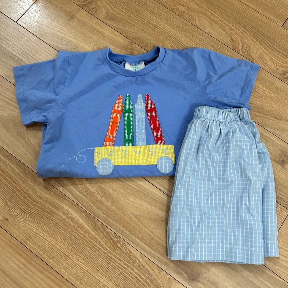 Colorful Crayon Graphic Kids Matching Set